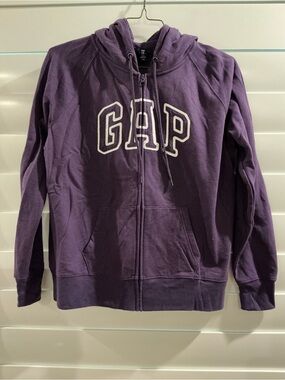 EUC - Women’s GAP Hot Pink Zip-Up Hoodie with White Logo - Size XL